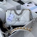 AS1160 Chanel 19 Handbag